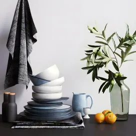 Decorative set